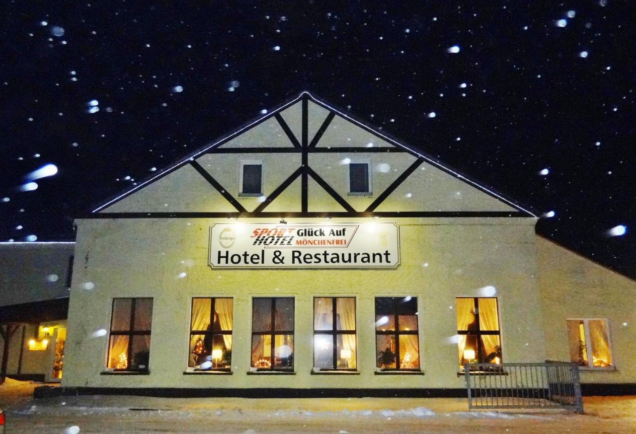 Sporthotel Glueck Auf Moenchenfrei 브란드에르비스도르프 외부 사진